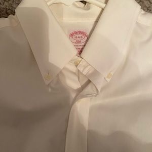 1 white brooks brothers dress shirt size 15 4/5